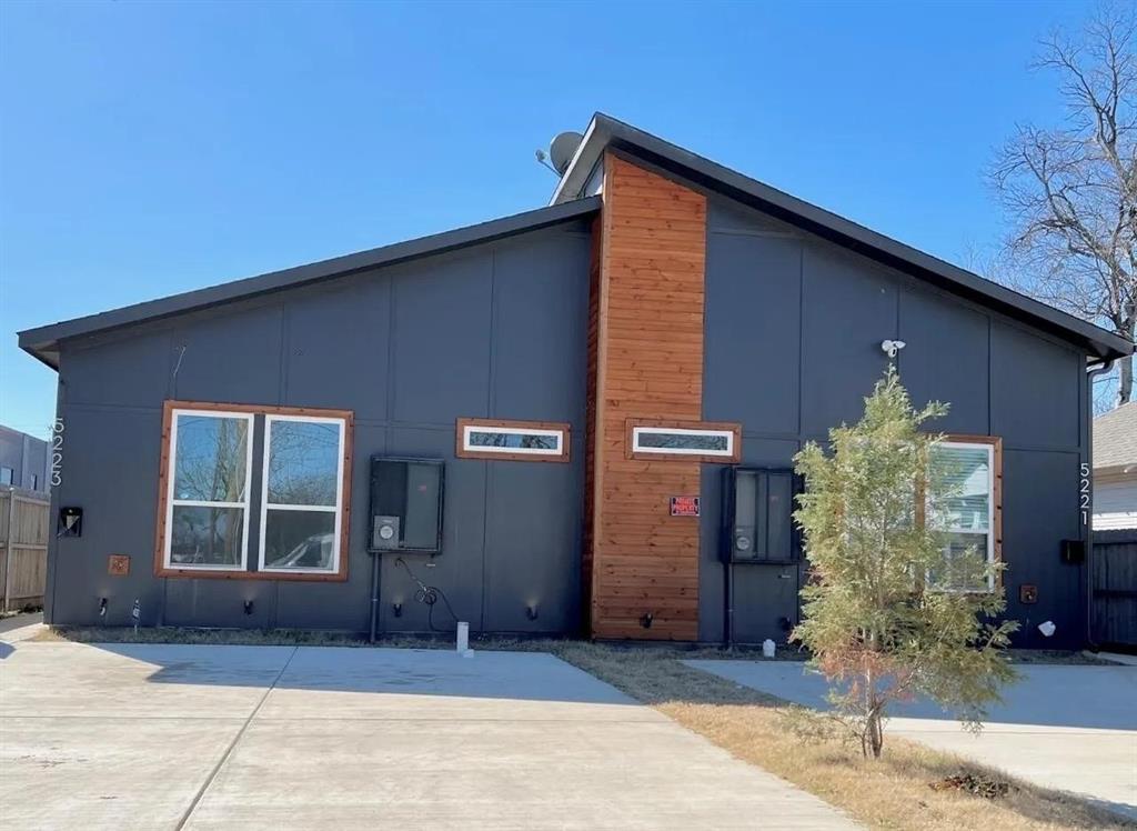 5223 Colonial Avenue