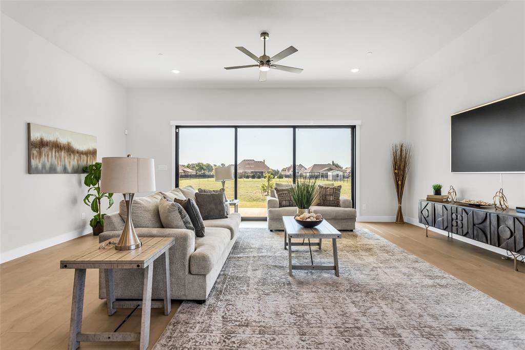 Lakeview Downs - Residential