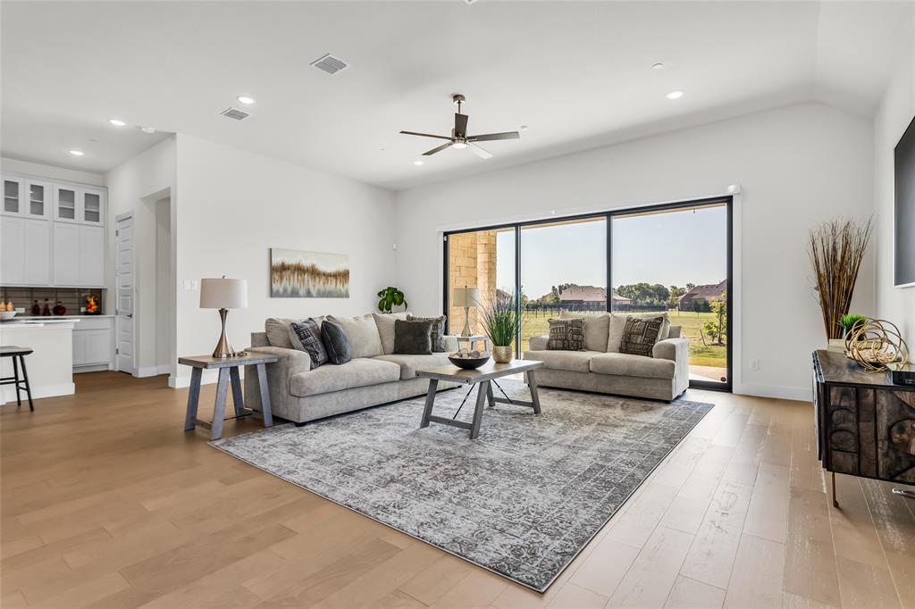 Lakeview Downs - Residential