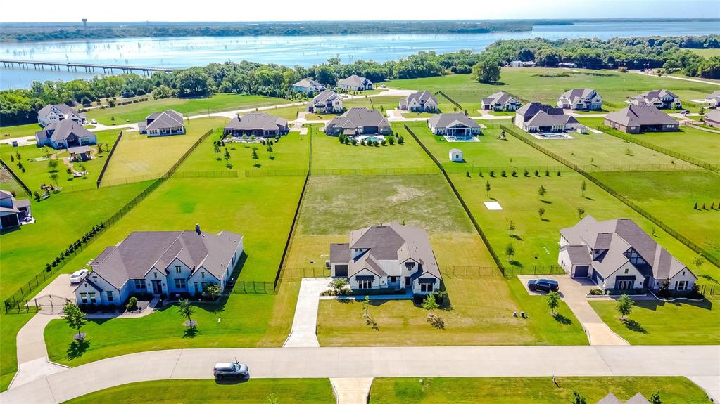 Lakeview Downs - Residential