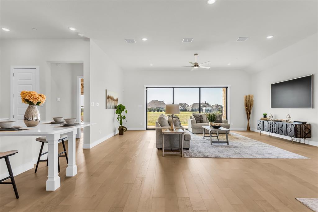 Lakeview Downs - Residential