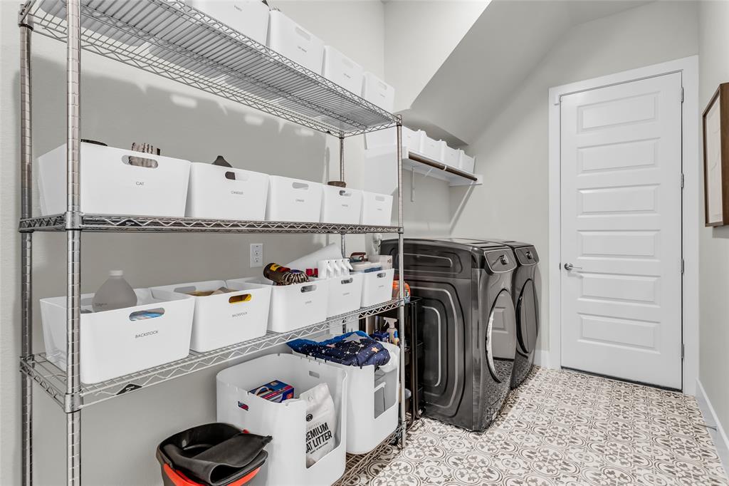 Lakeview Downs - Residential