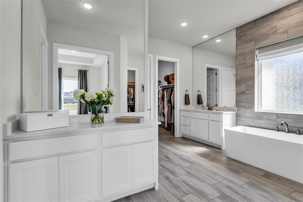 Lakeview Downs - Residential