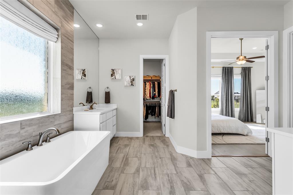 Lakeview Downs - Residential