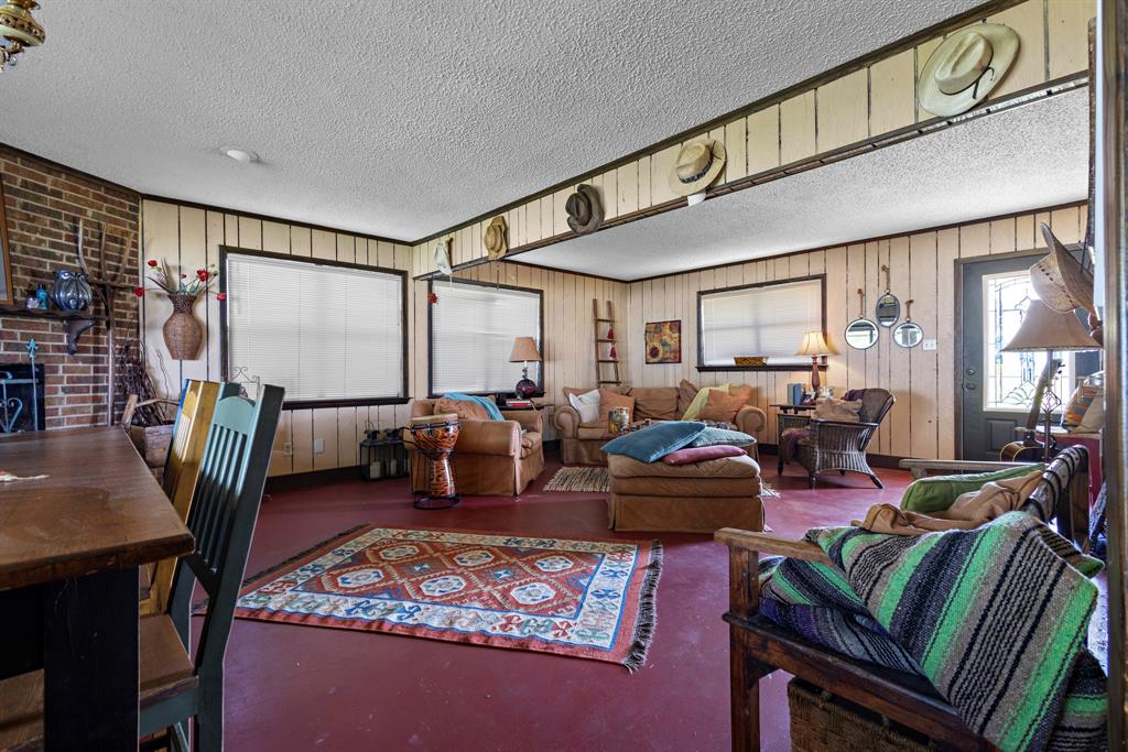 118 Cinch Buckle Ranch Road