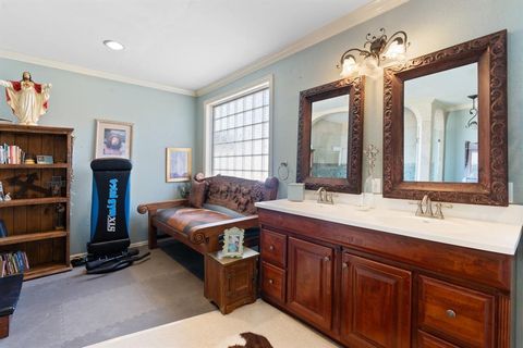 A home in Burleson