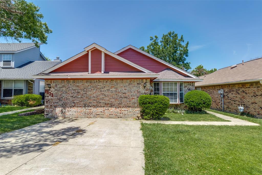 2533 Montclair Lane
