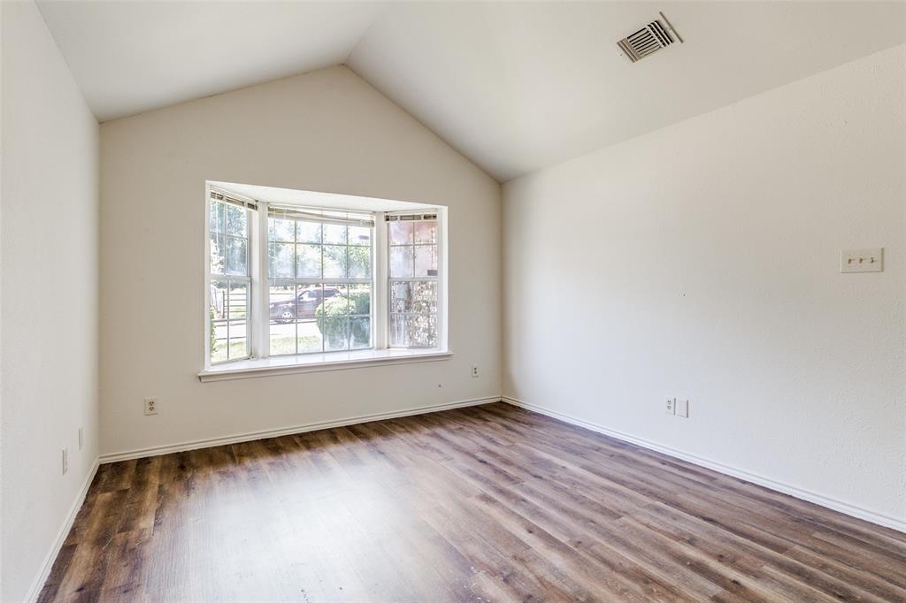 Village Green 01 - Residential