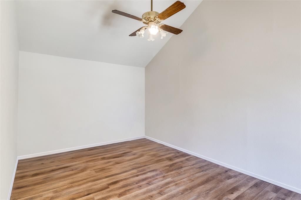 Village Green 01 - Residential