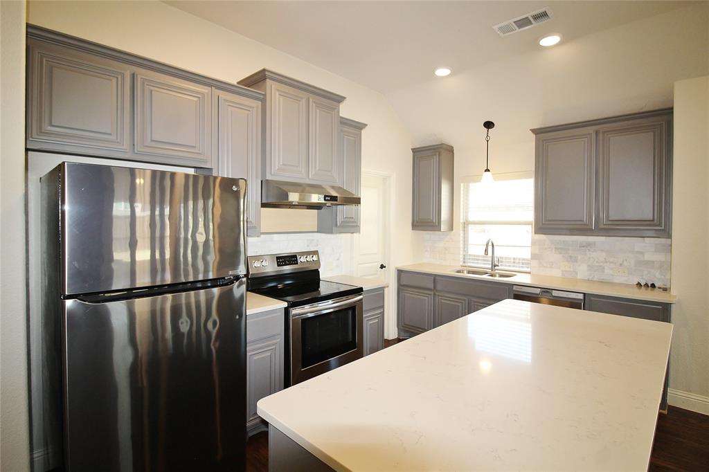 Estates-North Grv-Ph 1 - Residential Lease