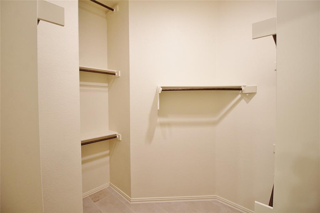 Estates-North Grv-Ph 1 - Residential Lease