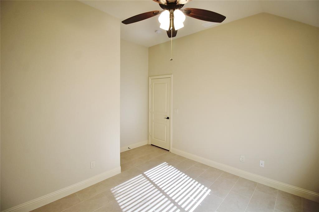 Estates-North Grv-Ph 1 - Residential Lease