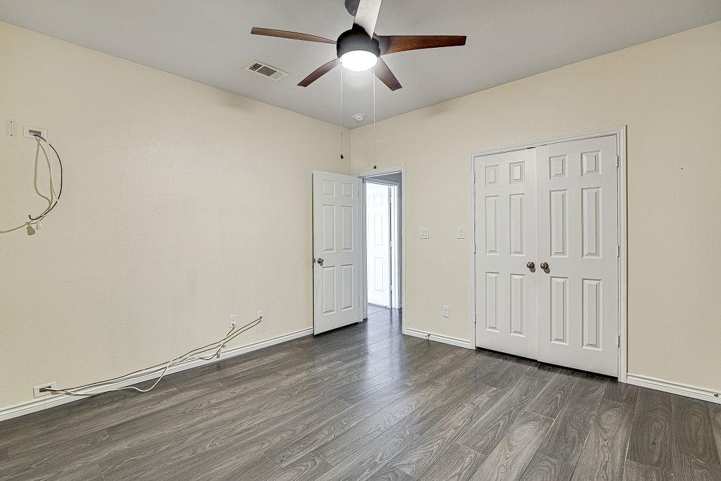 Mistletoe Hill Ph IV - Residential Lease