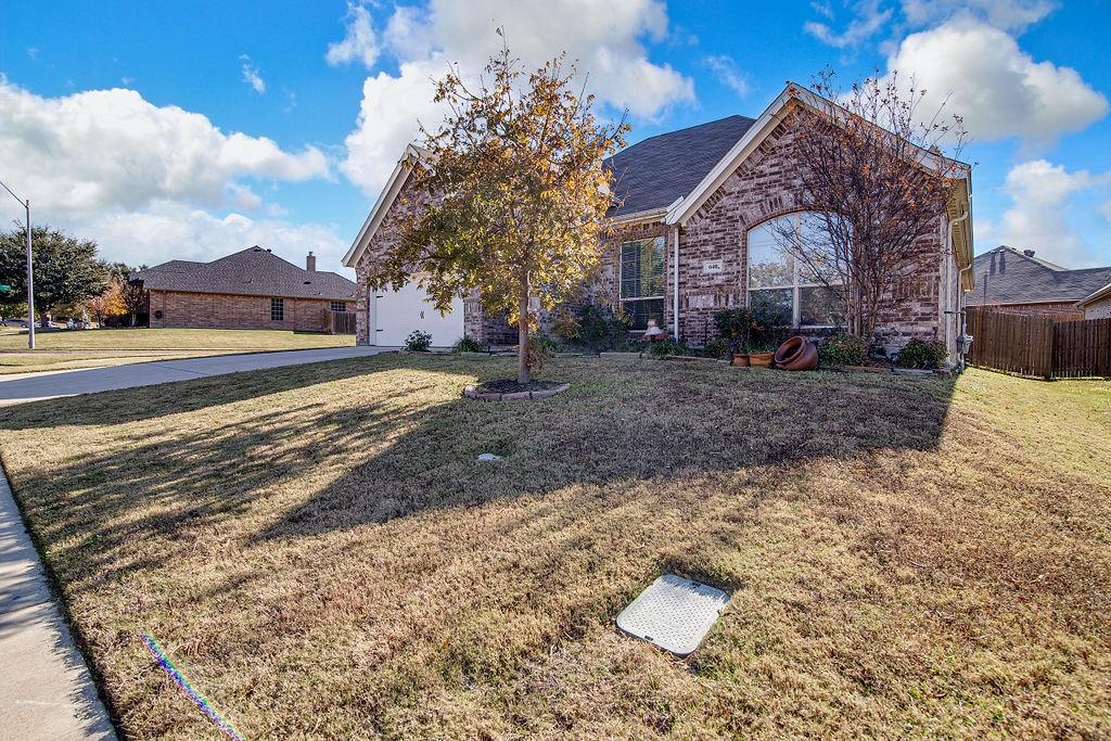 Mistletoe Hill Ph IV - Residential Lease