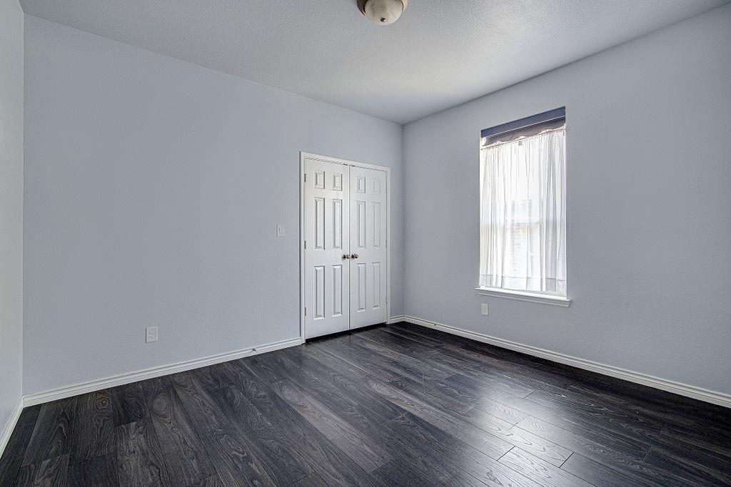 Mistletoe Hill Ph IV - Residential Lease