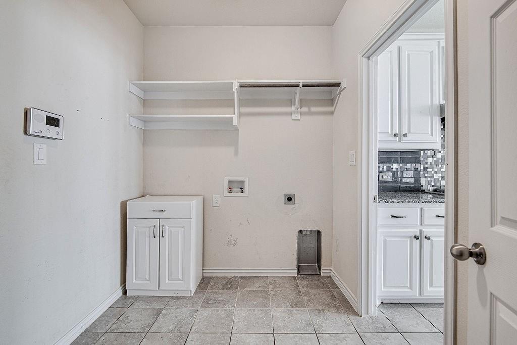 Mistletoe Hill Ph IV - Residential Lease