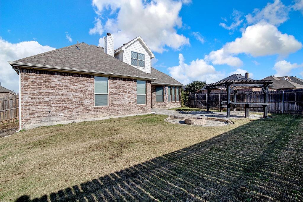 Mistletoe Hill Ph IV - Residential Lease