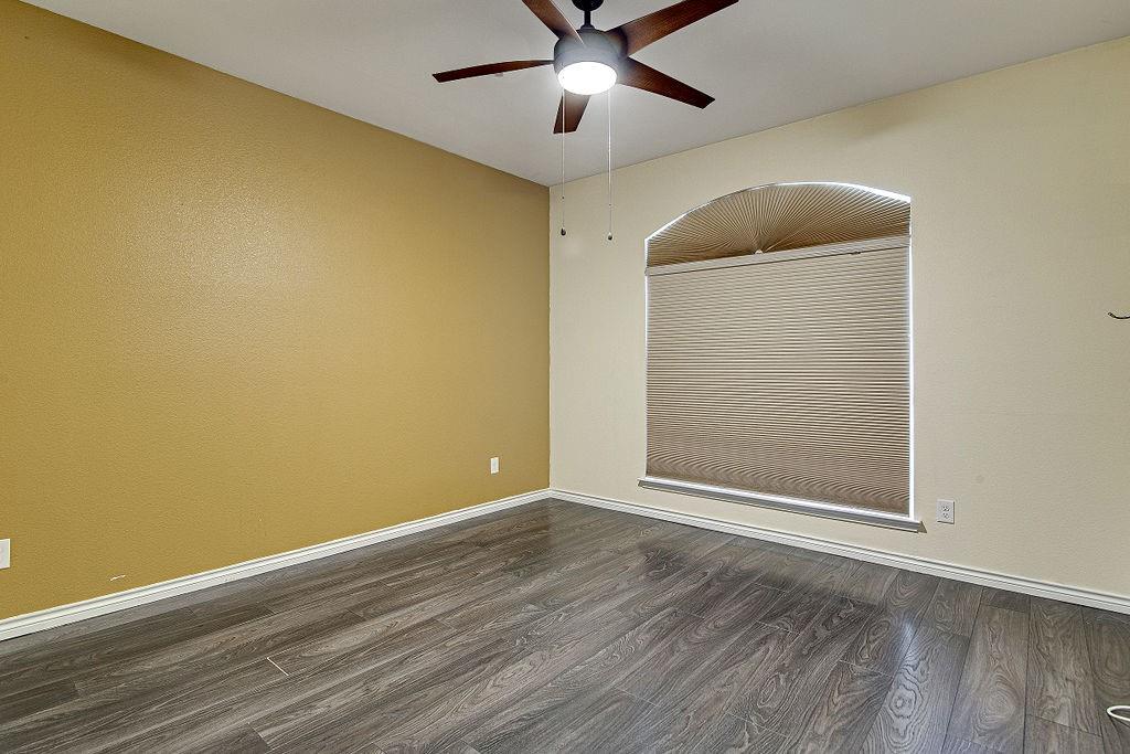 Mistletoe Hill Ph IV - Residential Lease