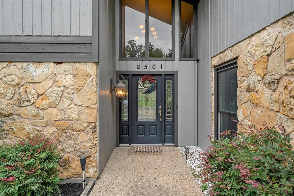 2501 Eldridge Lane