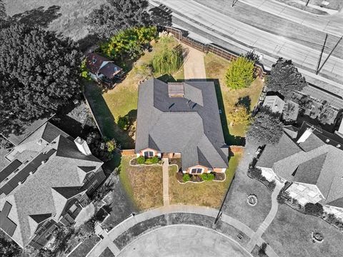 1701 Prairie Creek Court Garland TX 75040