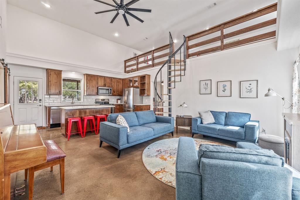 4204 A Greenwood Road