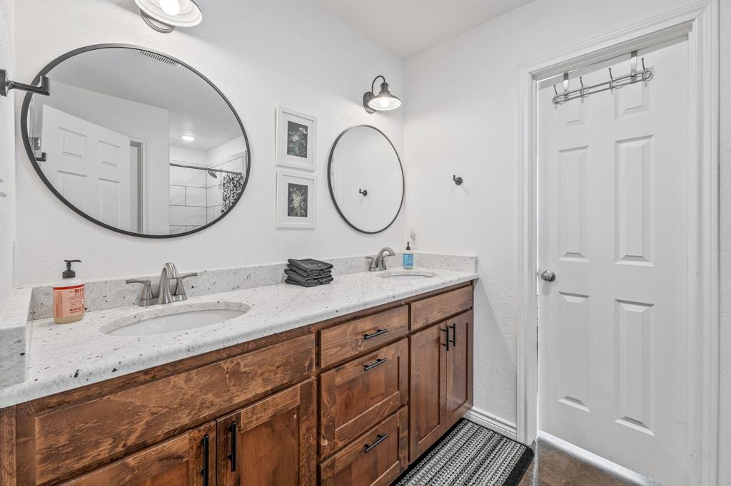 none - Residential Income