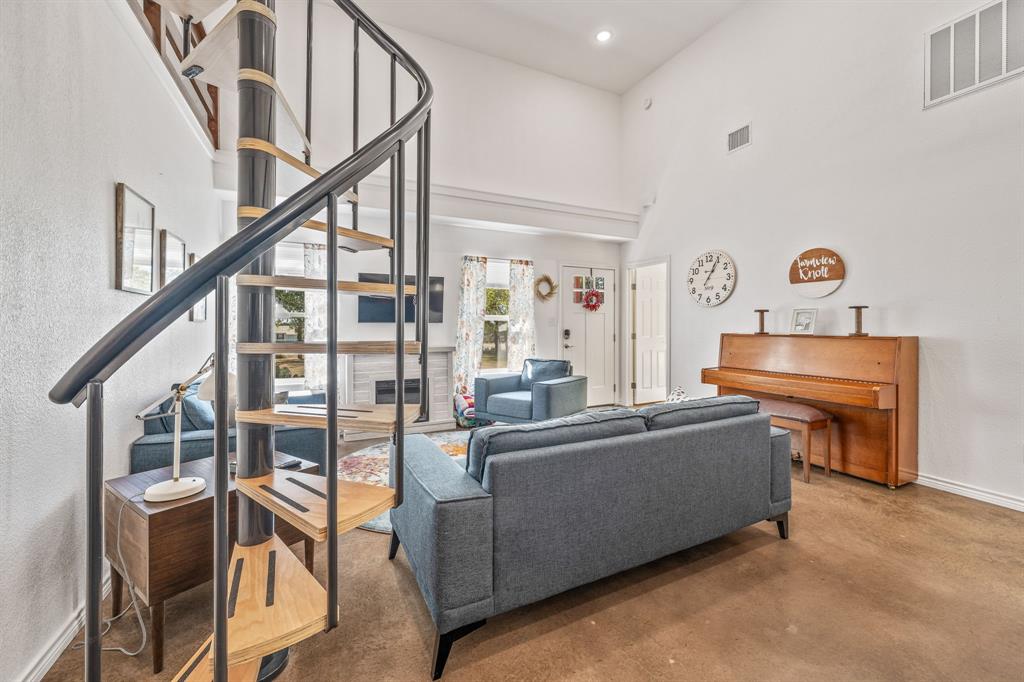 4204 A Greenwood Road