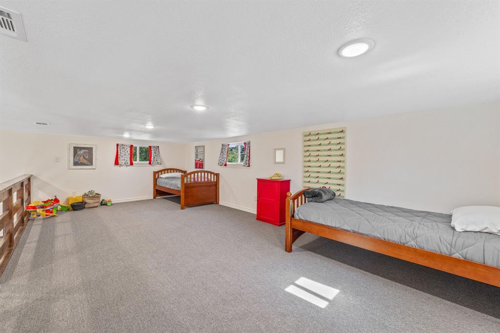 none - Residential Income