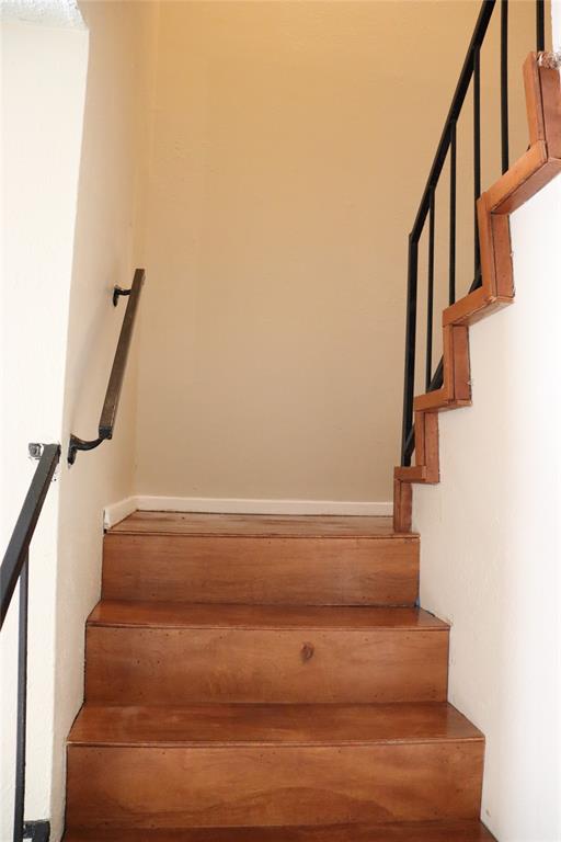 10500 Lake June Road M07