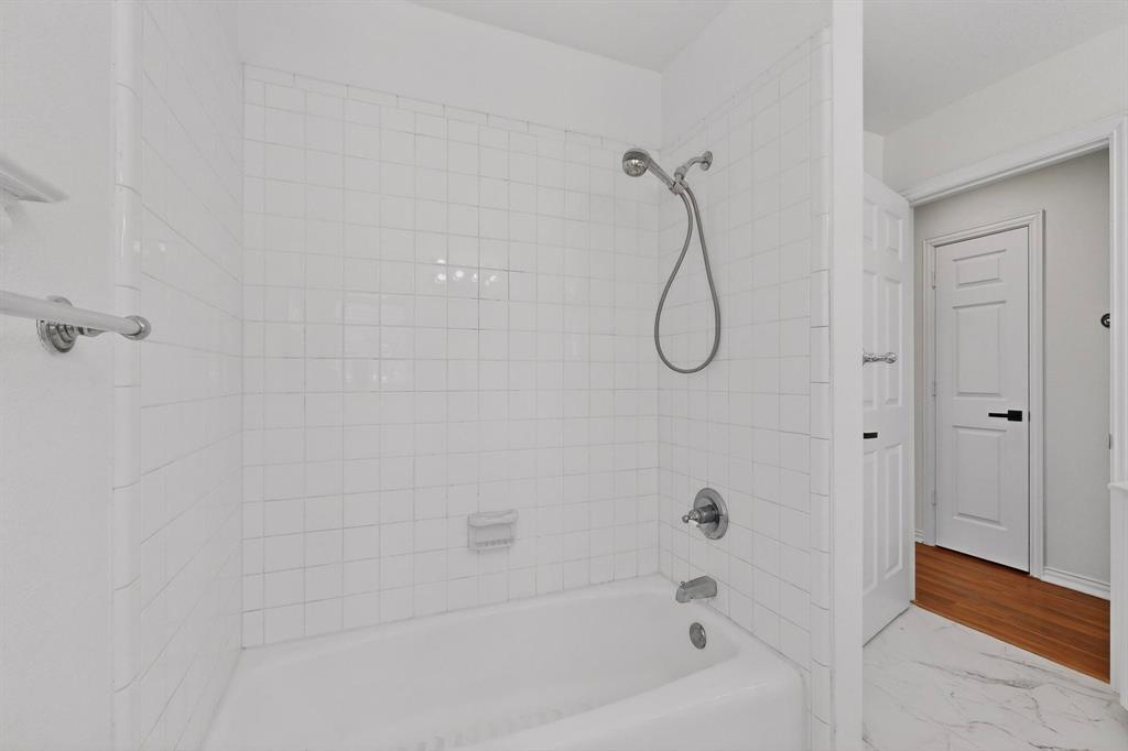 Ashbrook Estates - Residential