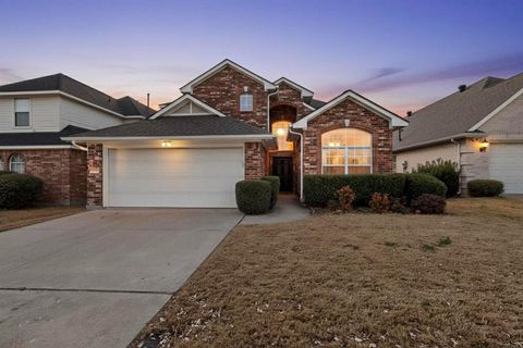 714 Ashbrook Court Euless TX 76039