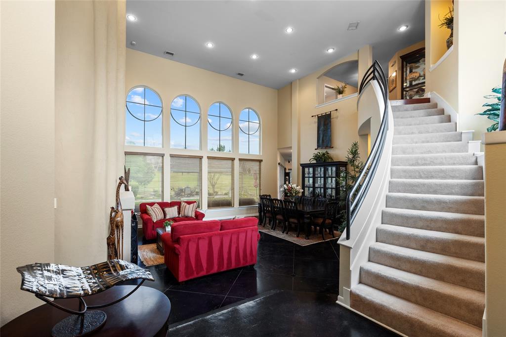 1340 Fairlakes Pointe Drive