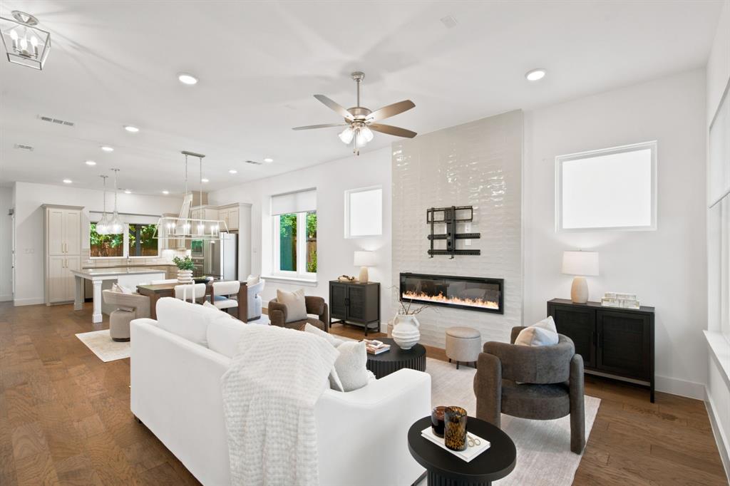 7129 Feather Crest Lane
