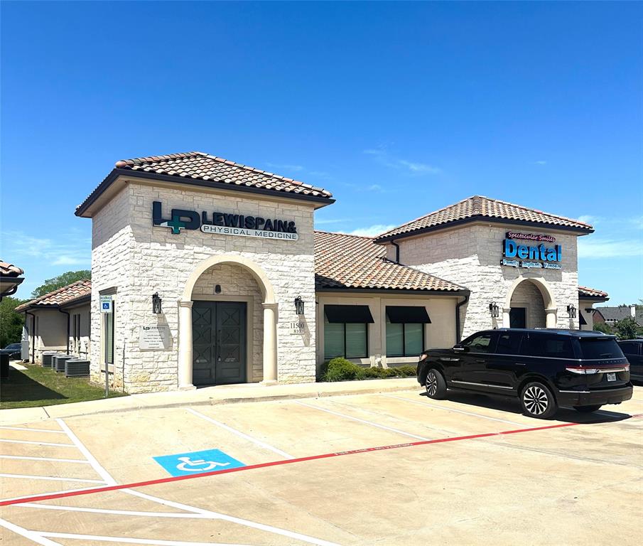 11500 State Highway 121 810