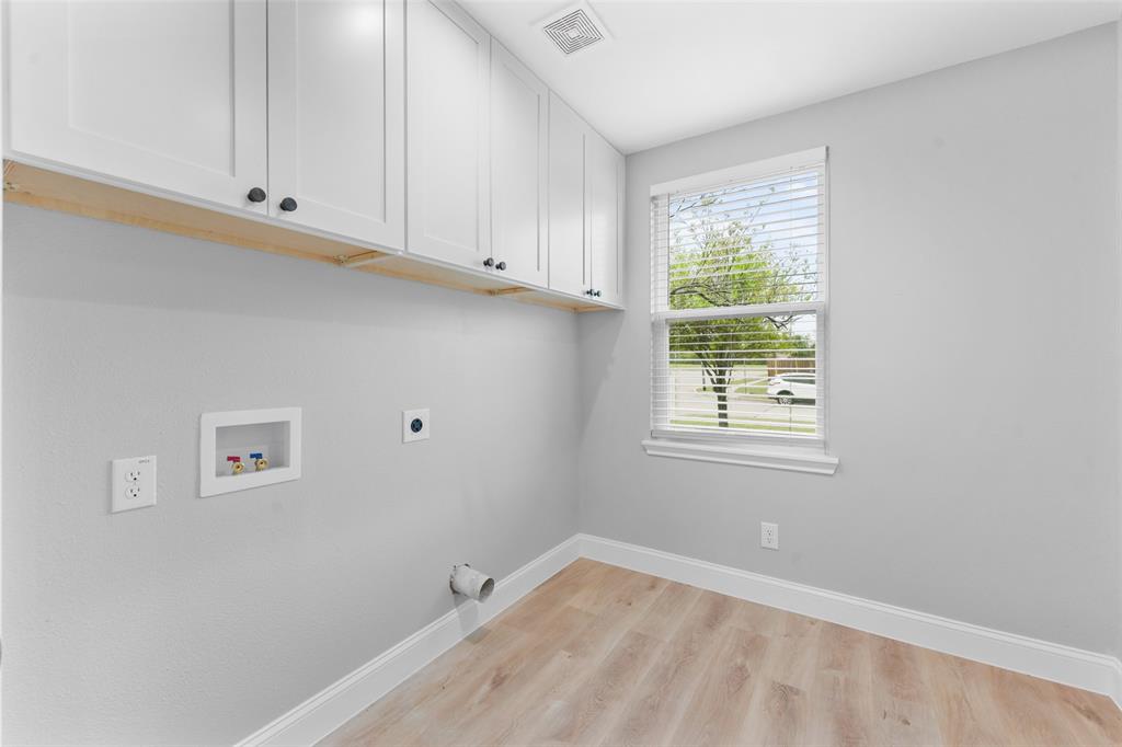 Burleson Meadows - Residential