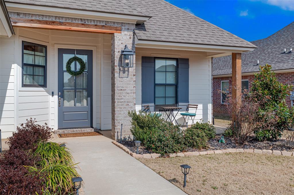 Northwood Oaks - Residential