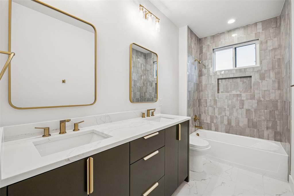 G T Hawpes Homestead - Residential