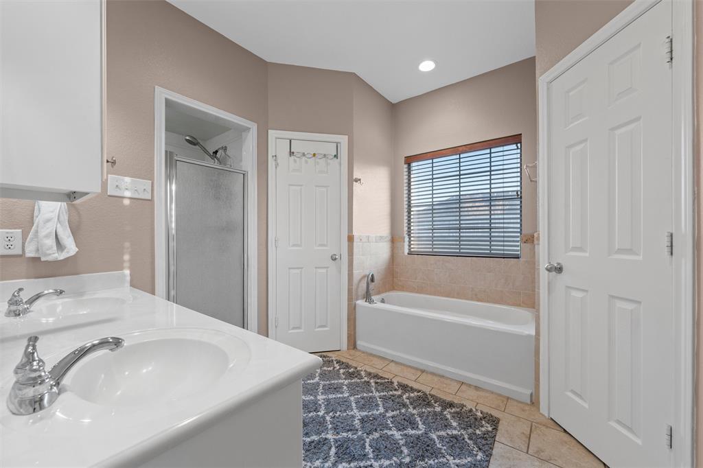 SURREY RIDGE PH. II - Residential