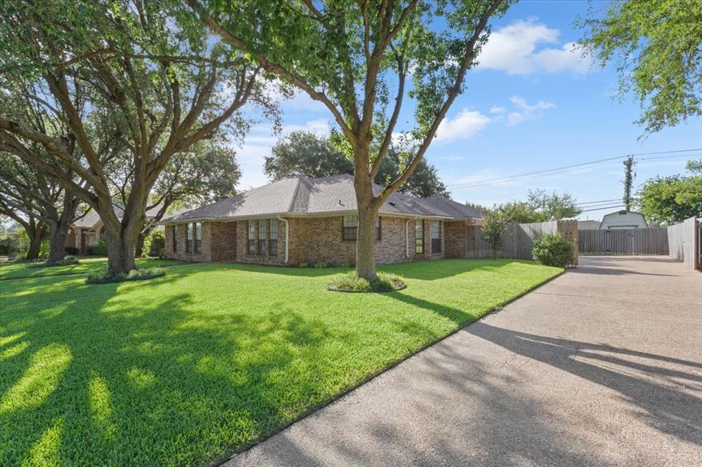 9402 Oak Hill Drive