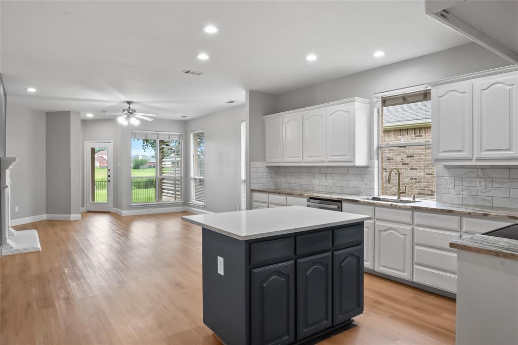 10833 Hawks Landing Road