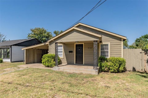 Photo of 3144 Olive Place, Fort Worth, TX 76116 (MLS # 21393342)