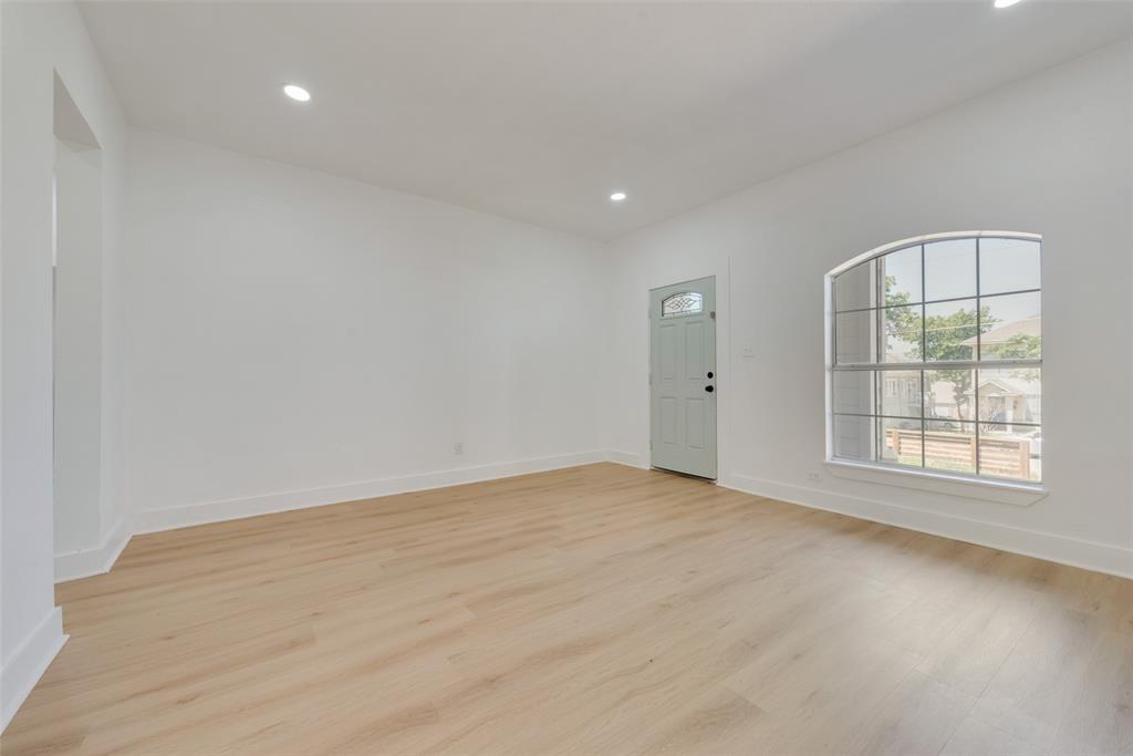 Oak Cliff Original - Residential Income