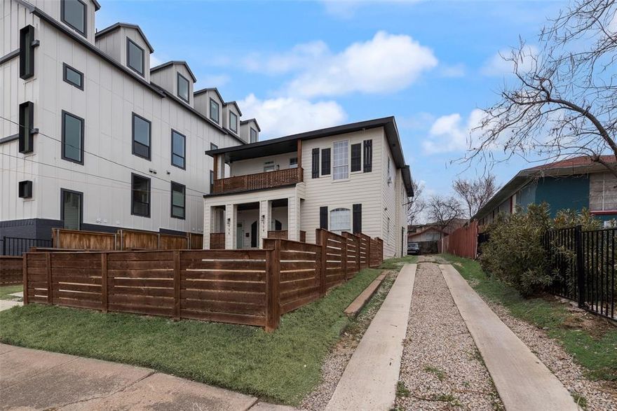 Located in the heart of North Oak Cliff, this updated 2023 4-plex offers a rare opportunity just minutes from Bishop Arts District and Downtown Dallas.
The property updated in 2023 features (2) 2-bedroom 1-bath units and (2) 1-bedroom 1-bath units, providing flexible living and rental options in a highly desirable Dallas location. Residents enjoy close proximity to some of the city’s best dining, entertainment, and cultural attractions, along with easy access to major employment centers in Downtown Dallas. Nearby parks and green spaces, including Lake Cliff Park, offer additional recreation and outdoor appeal.The area continues to experience strong growth and redevelopment, making this an excellent opportunity for both owner-occupants and investors seeking long-term value in a rapidly appreciating corridor of Oak Cliff. Short term rental and Airbnb eligible with projected $12.8k a month income and 12% cap rate at asking. Survey available on transaction desk.
