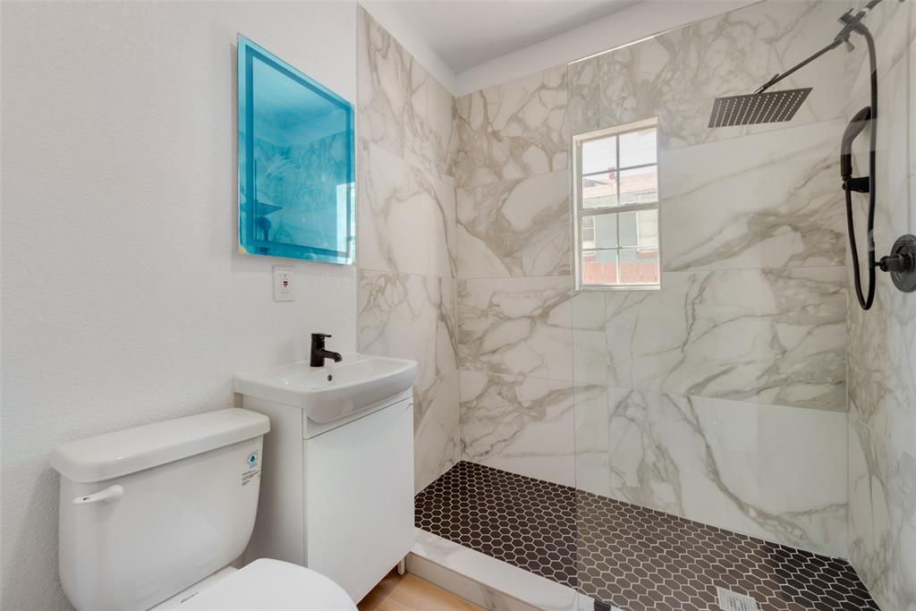 Oak Cliff Original - Residential Income