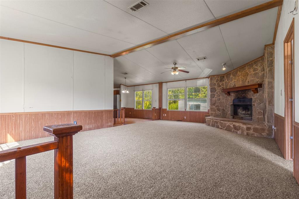 901 County Road 2406