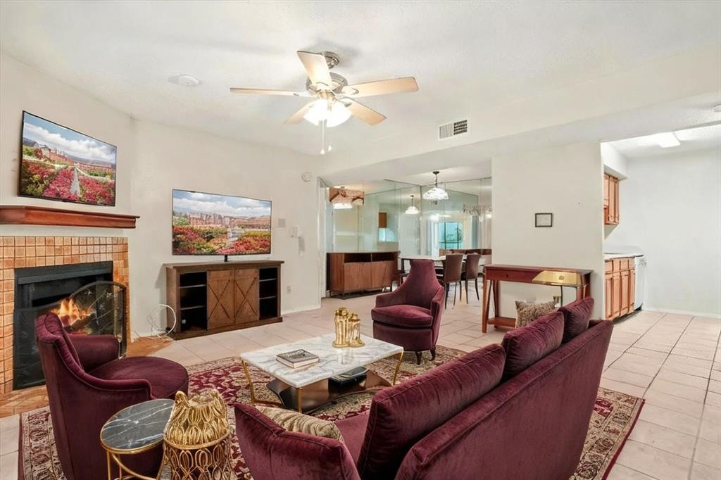 Cambridge Condos Ph 01 03 - Residential