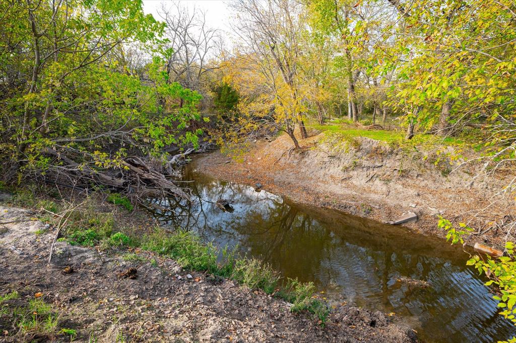 ABS A0743 JOHN RUSSELL SURVE - Land