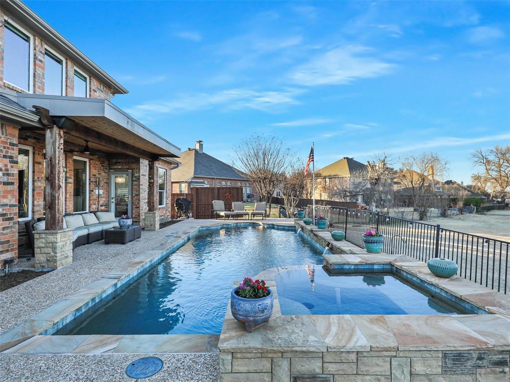 2813 Royal Troon Drive