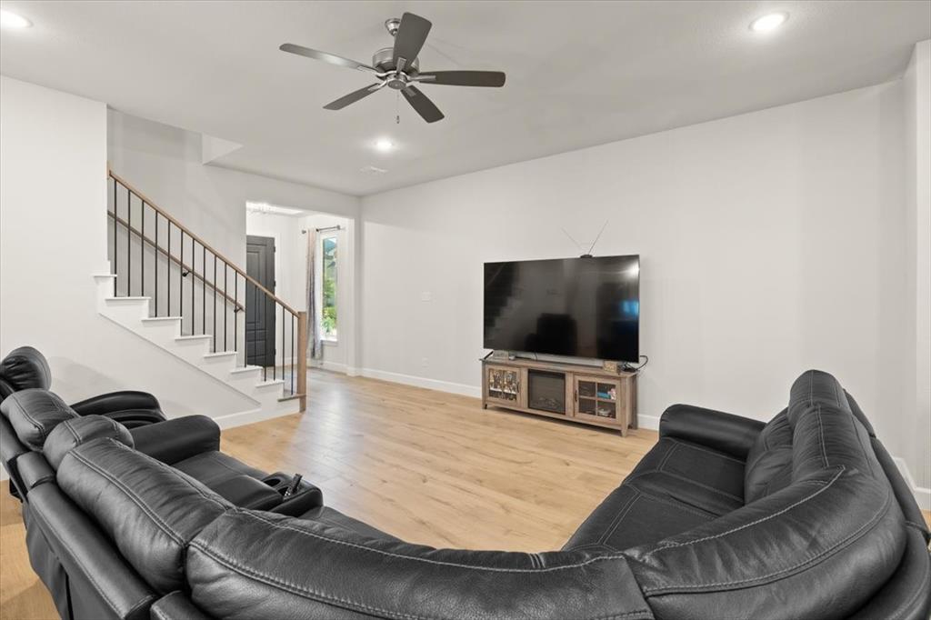 Heath Golf & Yacht Club Tr - Residential Lease