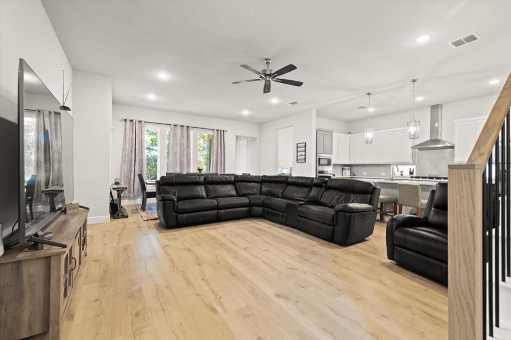 Heath Golf & Yacht Club Tr - Residential Lease